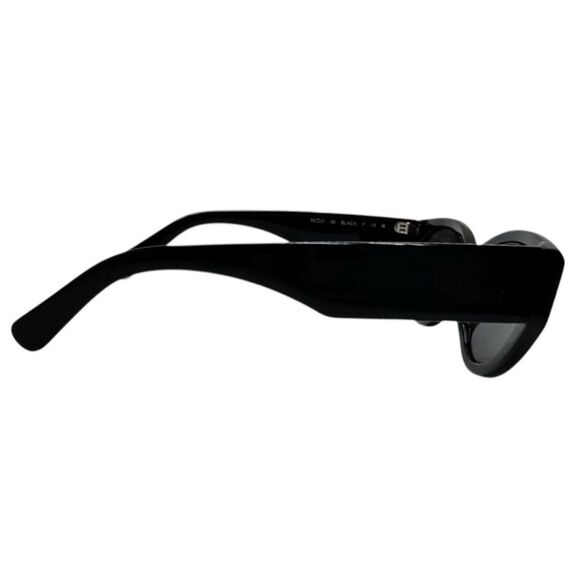 CHIMI 06 Core Sunglasses in Black main image 6